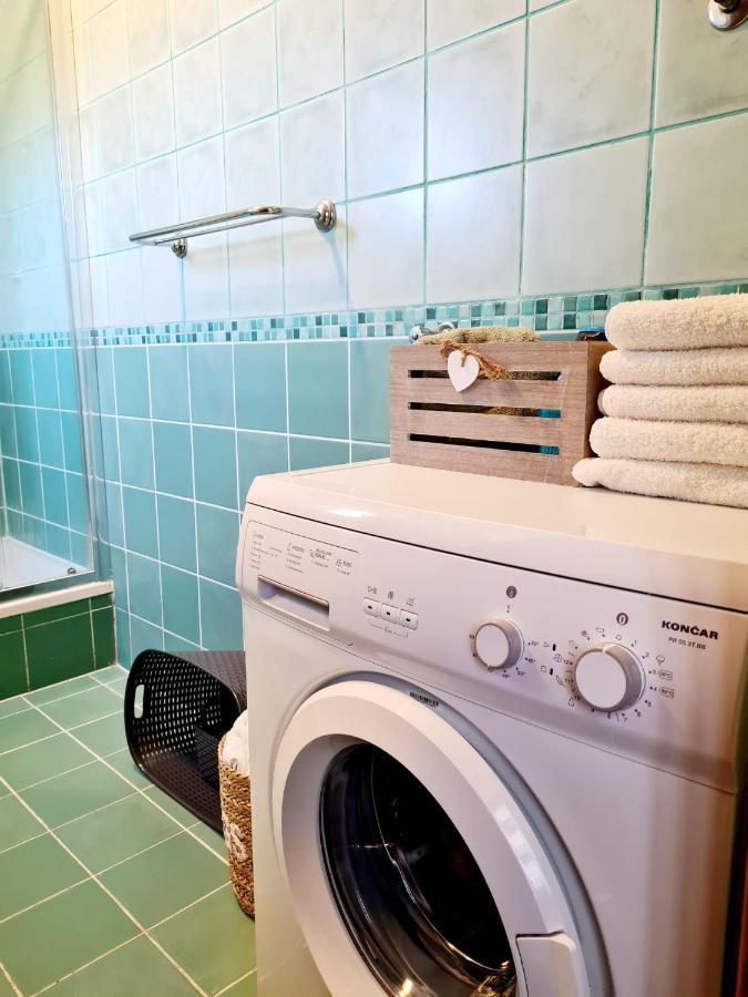 Apartment Planikovica Трогир Екстериор снимка