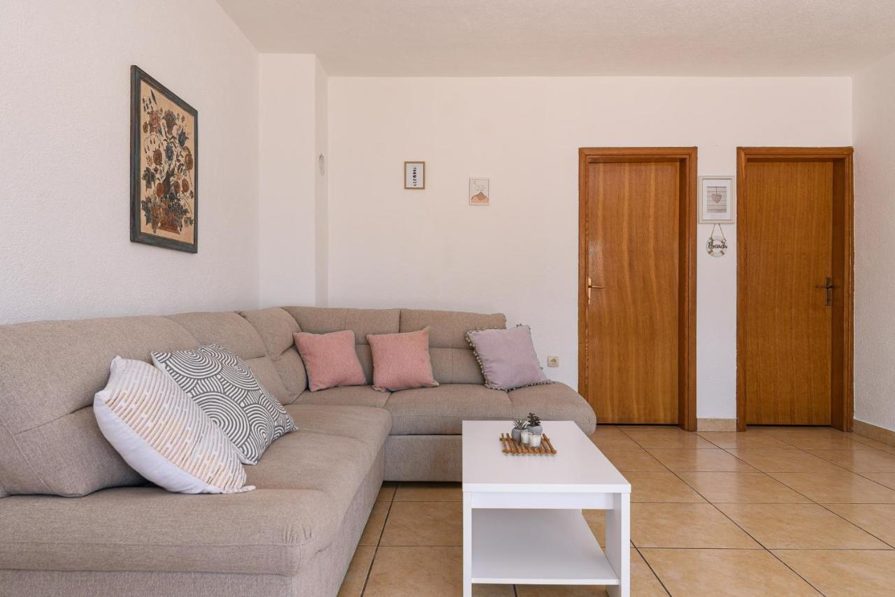 Apartment Planikovica Трогир Екстериор снимка